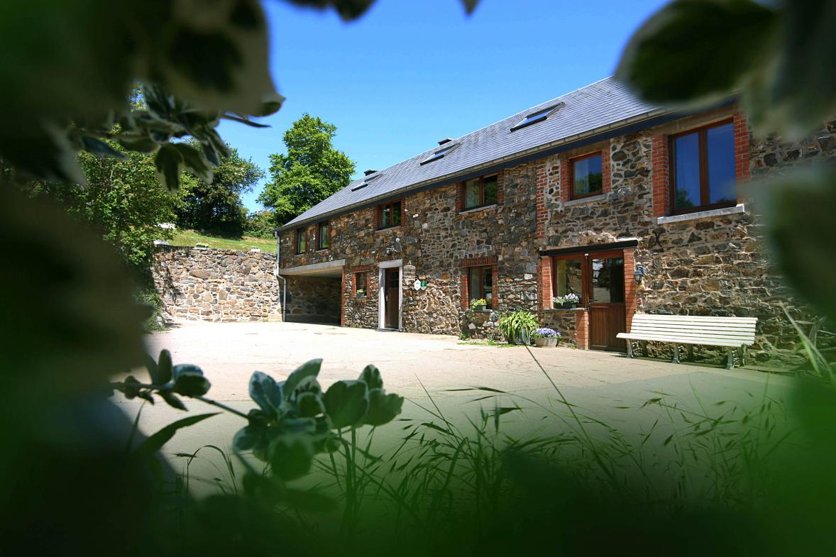 ferme-hurlet.jpg